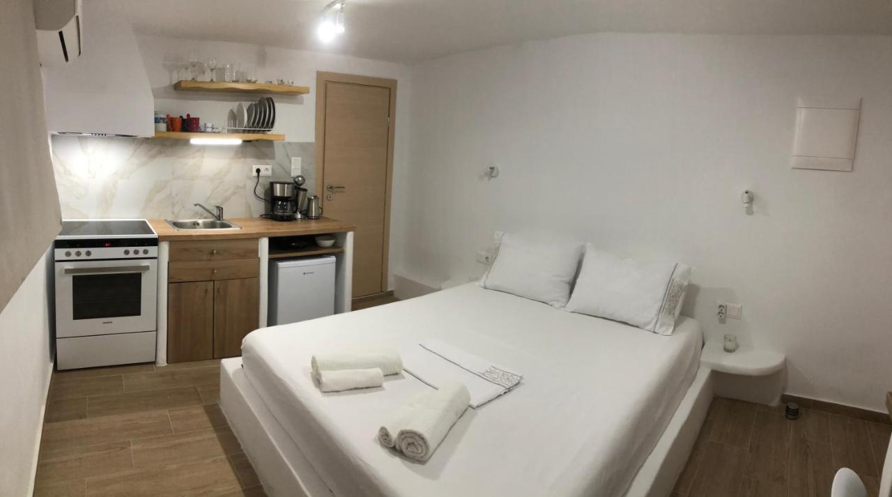 Naxian Vibes Apartments Naxos City Bagian luar foto
